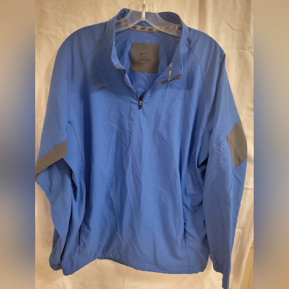 Nike Men's Blue and Gray Windbreaker